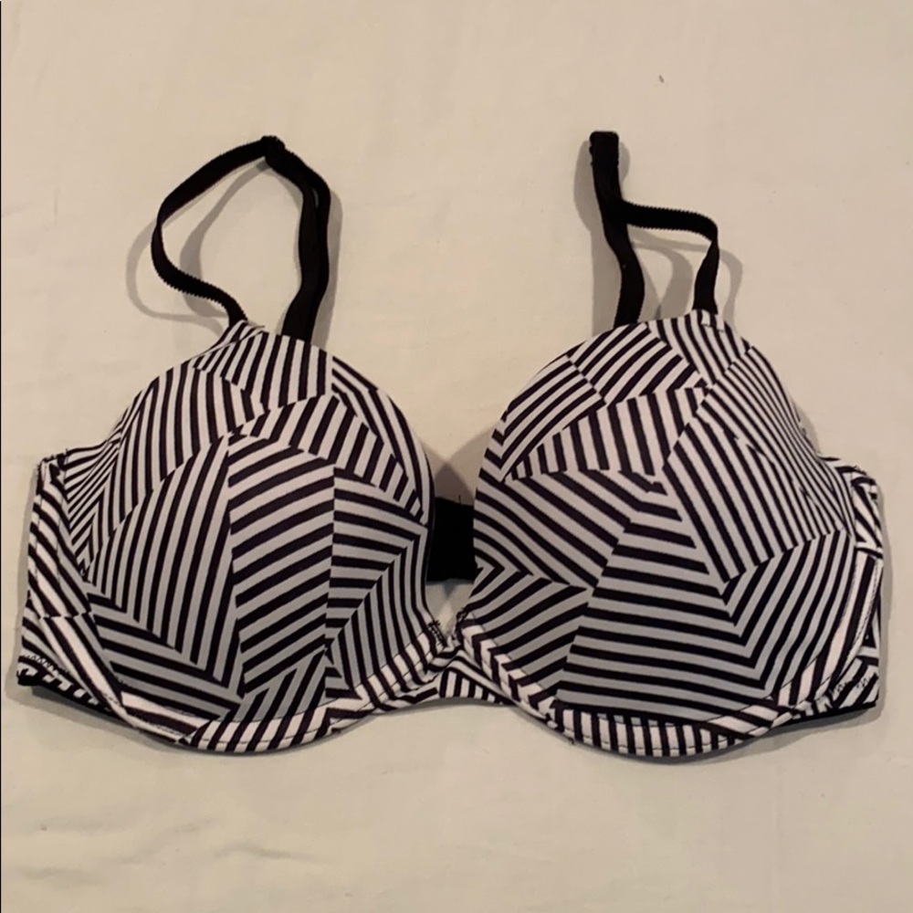 💗VICTORIA’S SECRET/Pink BRA!